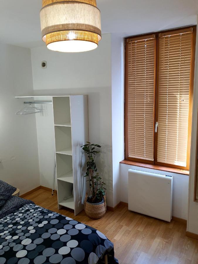 Appartement Cosy Entier, Parking Gratuit Dans La Rue Dijon Exterior photo